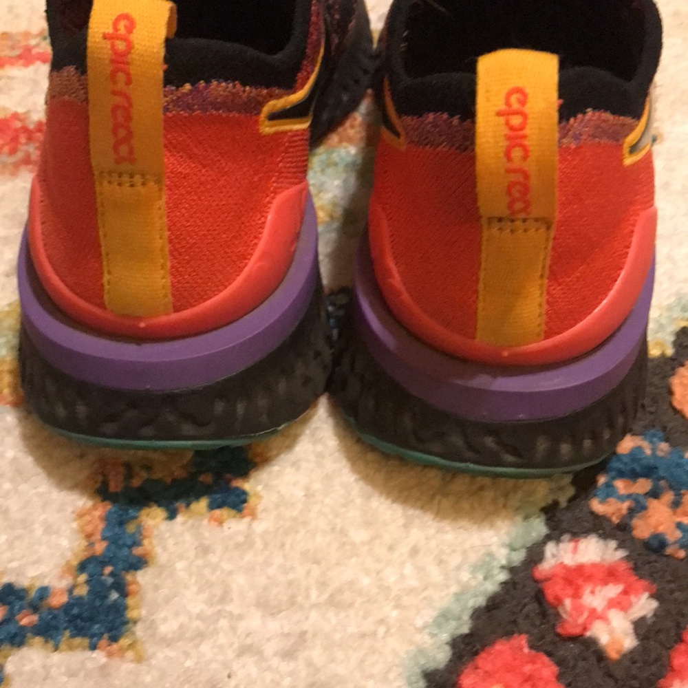 Nike Epic Flyknit React - image 5